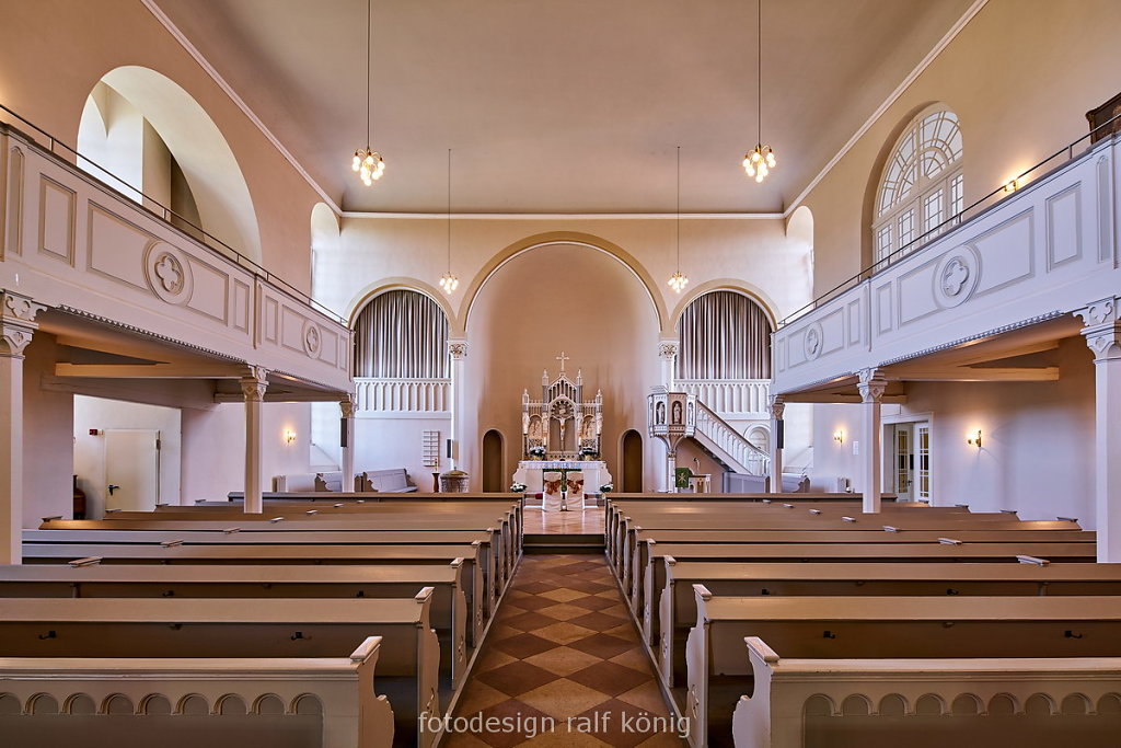 rk-fotodesign-SC-St-Markus-Kirche-i-01-c-Ralf-Koenig.JPG